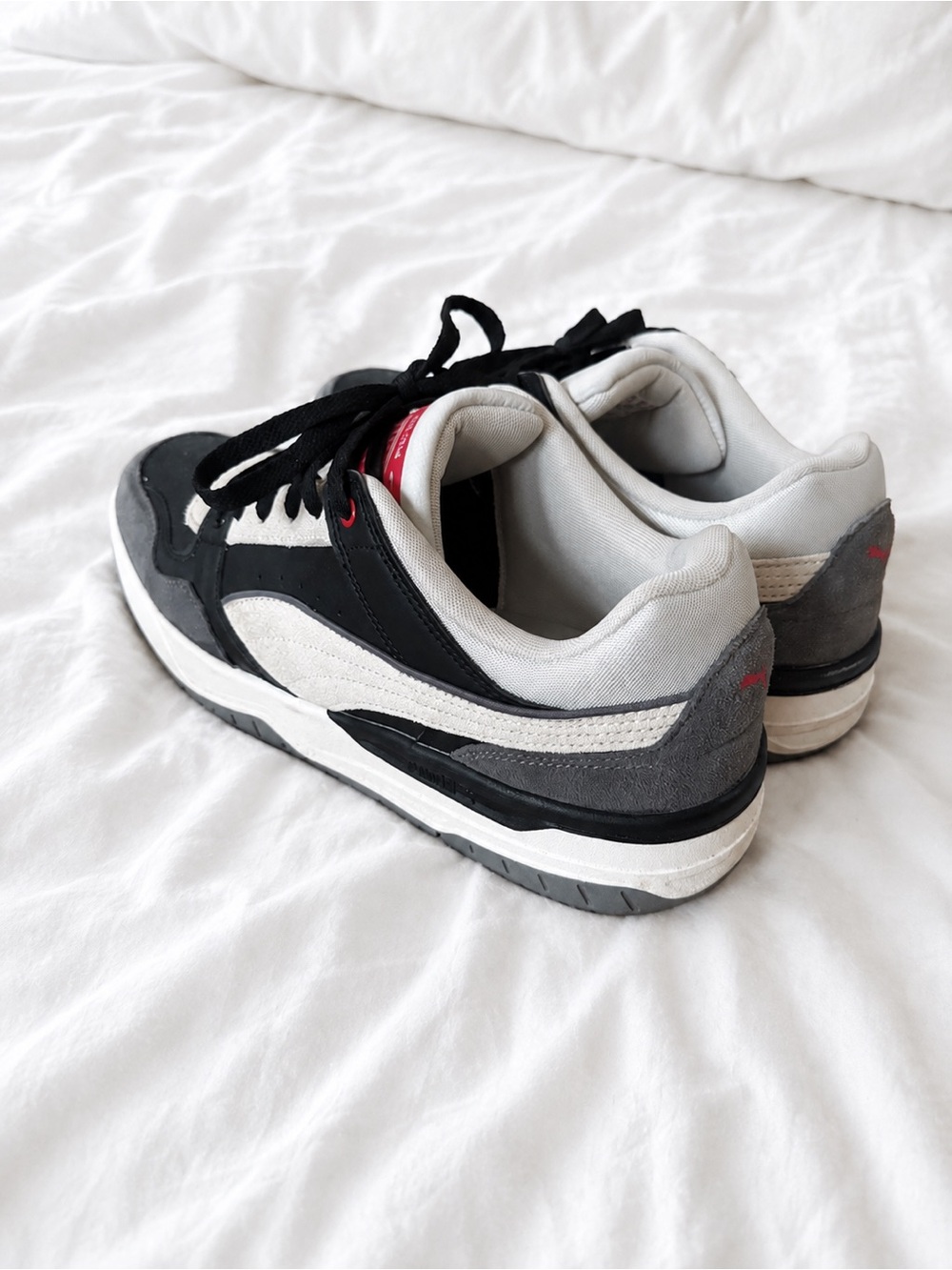 Puma Men Rebound Retro Black and White Men's Low-Top Sneakers with Red Accent - Picture 3 of 4